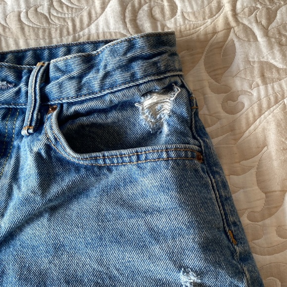 GRLFRND Jean Shorts - Picture 5 of 8